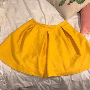 Yellow skater mini skirt